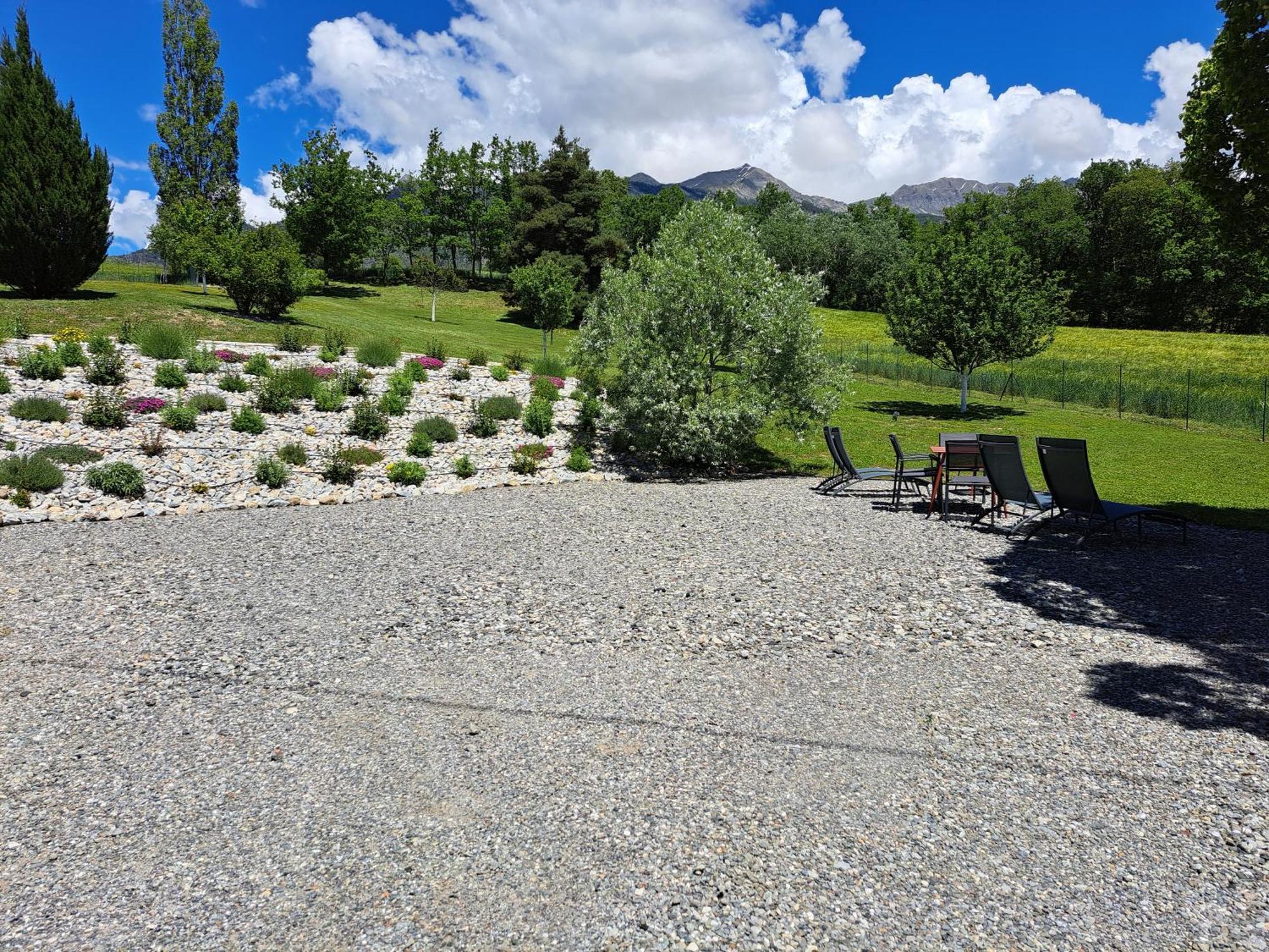 Appartement Beau Soleil La Bâtie-Neuve Exterior foto